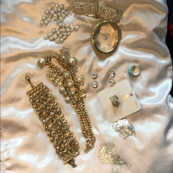 Costume Jewelry Lot - Picture 1 of 6